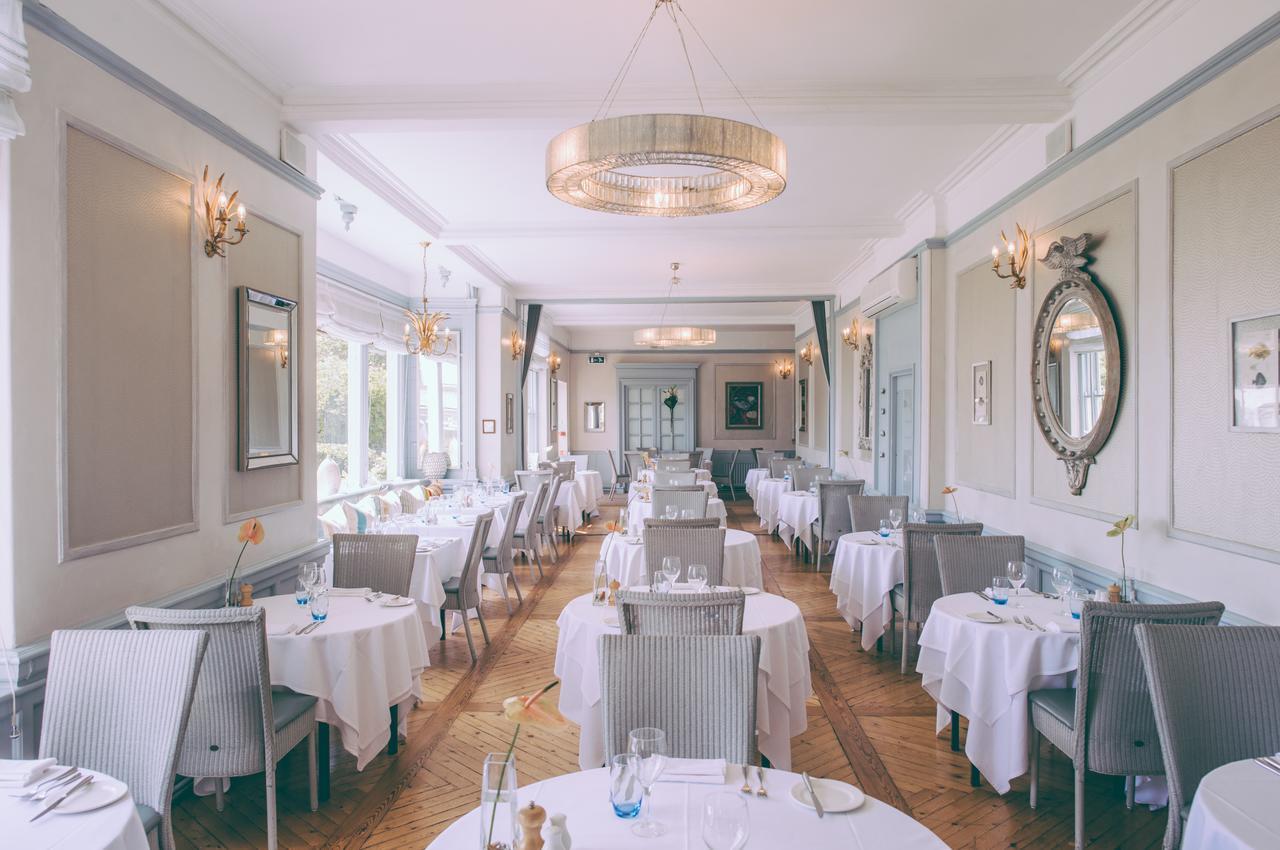 Alexandra Hotel & Restaurant 莱姆里吉斯 外观 照片